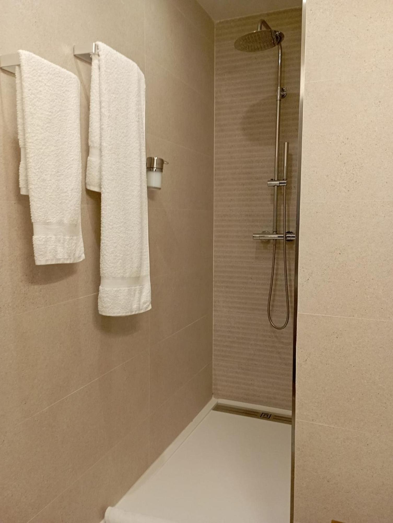 Apartamentos Vior Y Valdes Cudillero Eksteriør billede